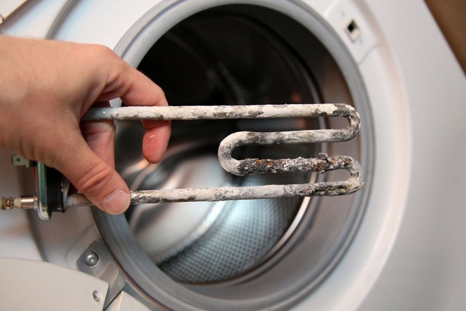 A szerelők is ezt ajánlják: a legjobb mosógép-karbantartásra