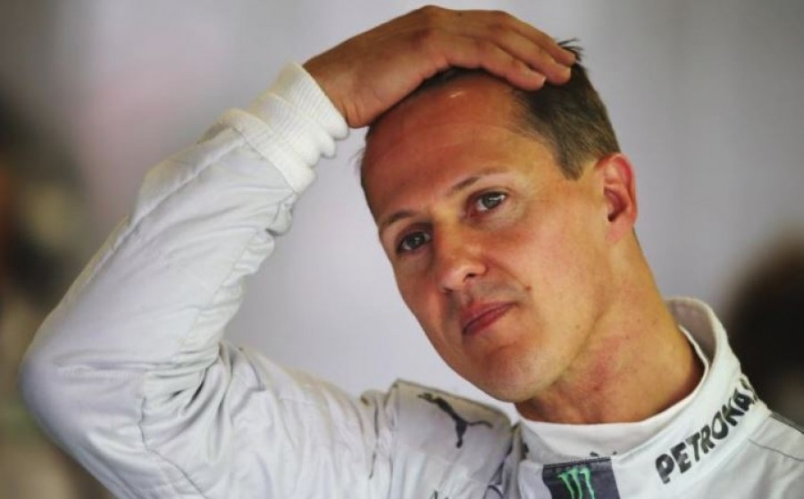 Lefotózták a betegen fekvő Schumachert